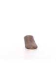 MaxMara Weekend sabot effetto rafia