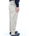 Berwich Pantalone Retro con Fibbie Laterali e Pences in Gabardina Uomo Beige