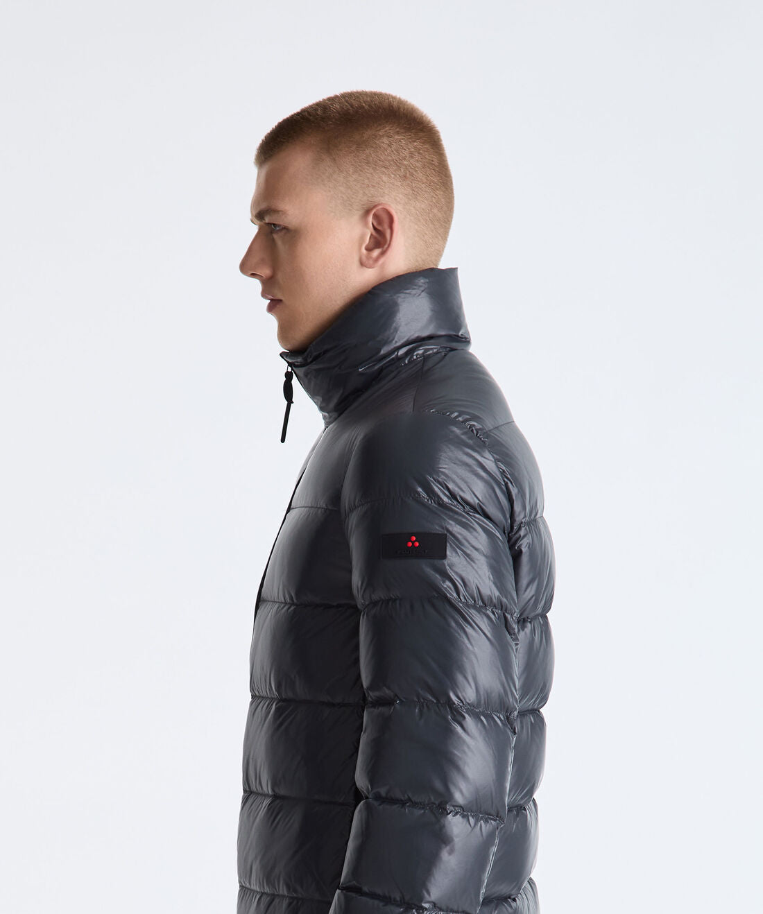 KEKE LKS GRS LINEAR Piumino in nylon lucente